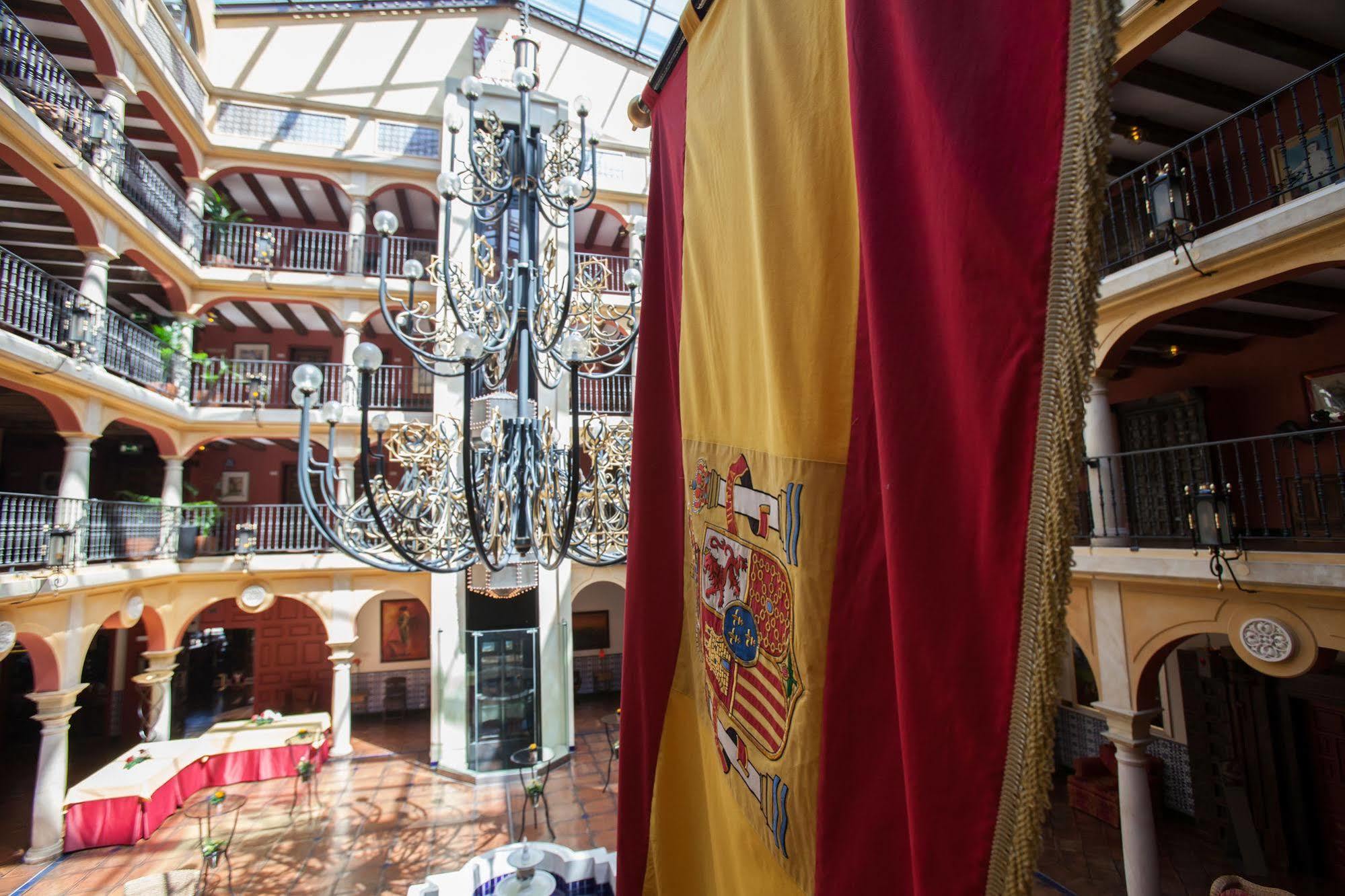 4-Sterne Erlebnishotel El Andaluz, Europa-Park Freizeitpark & Erlebnis-Resort Rust Dış mekan fotoğraf