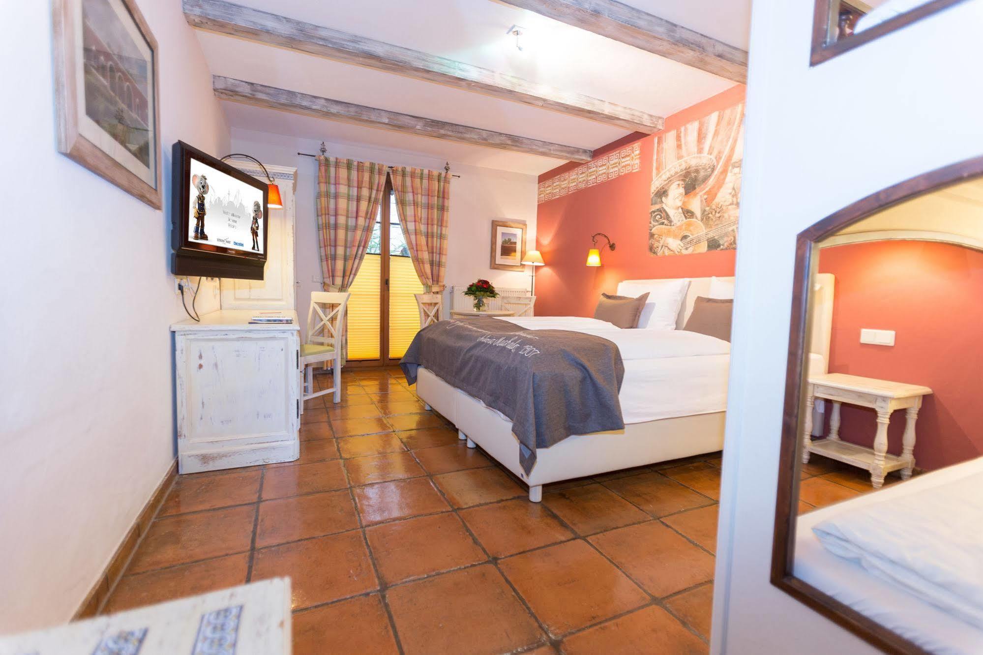 4-Sterne Erlebnishotel El Andaluz, Europa-Park Freizeitpark & Erlebnis-Resort Rust Dış mekan fotoğraf